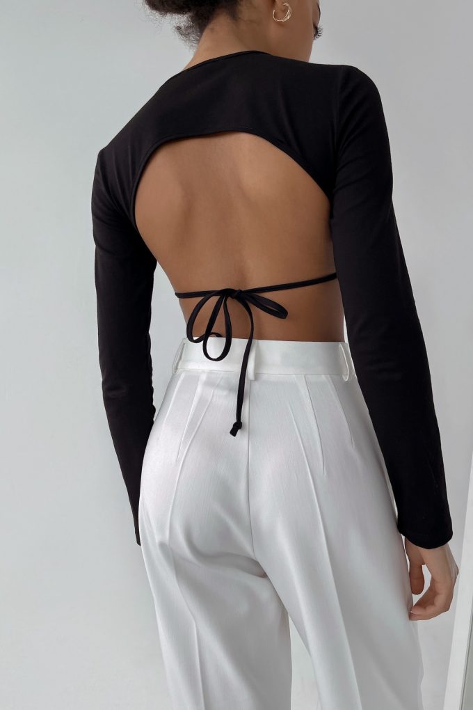 Top with open back in black