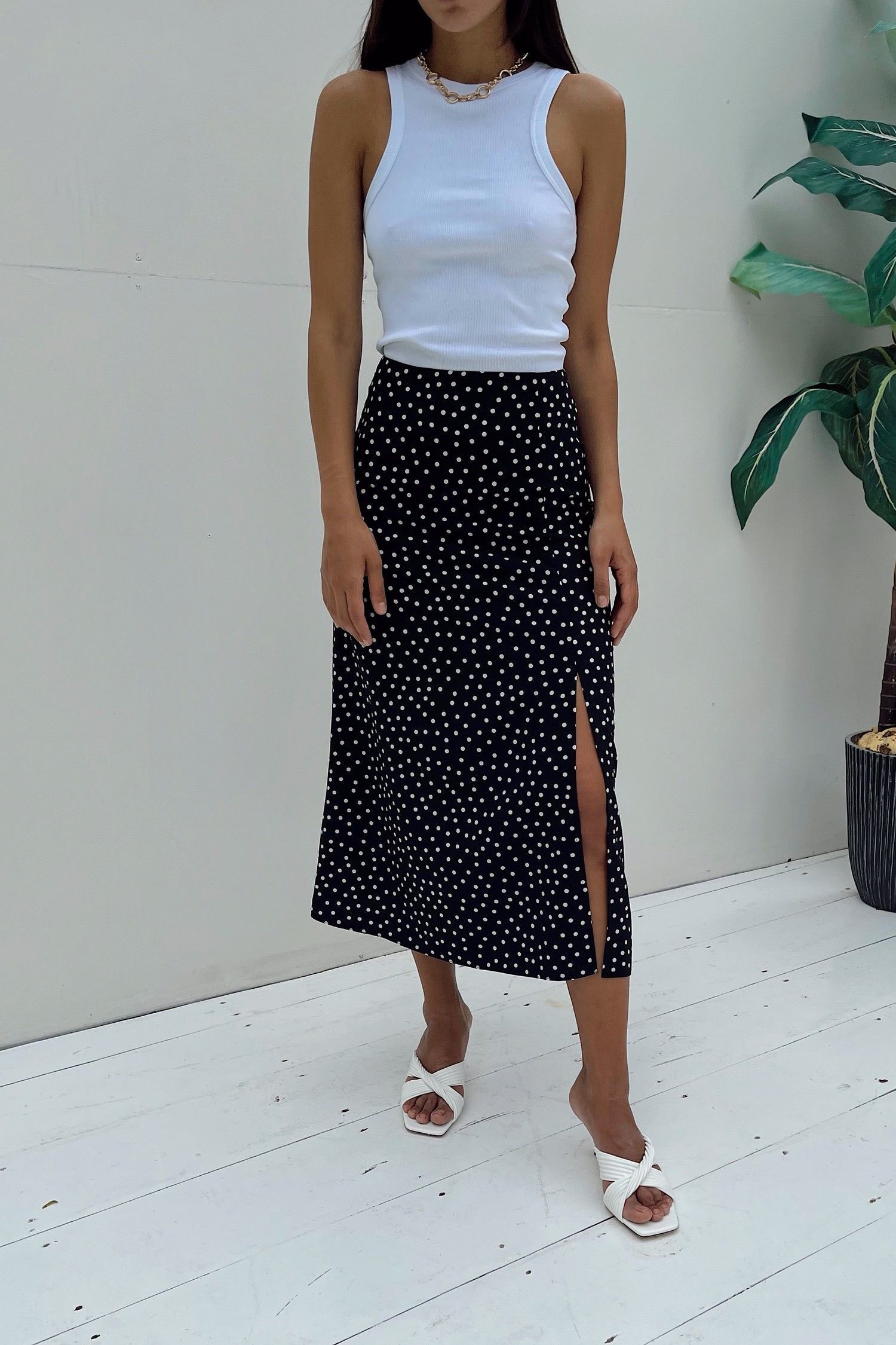 Midi skirt n black with polka dot