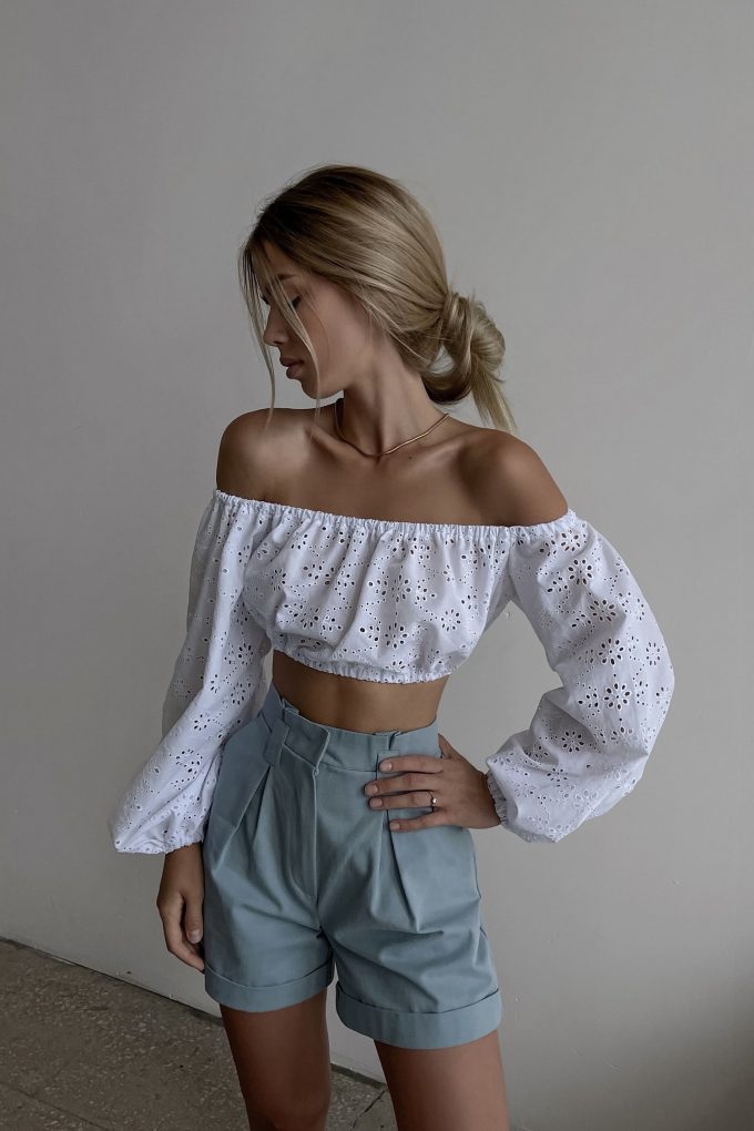 Embroidered top in white