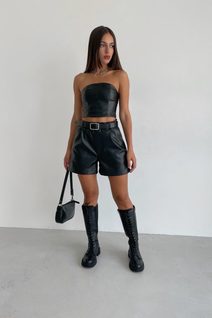 Faux leather top in black
