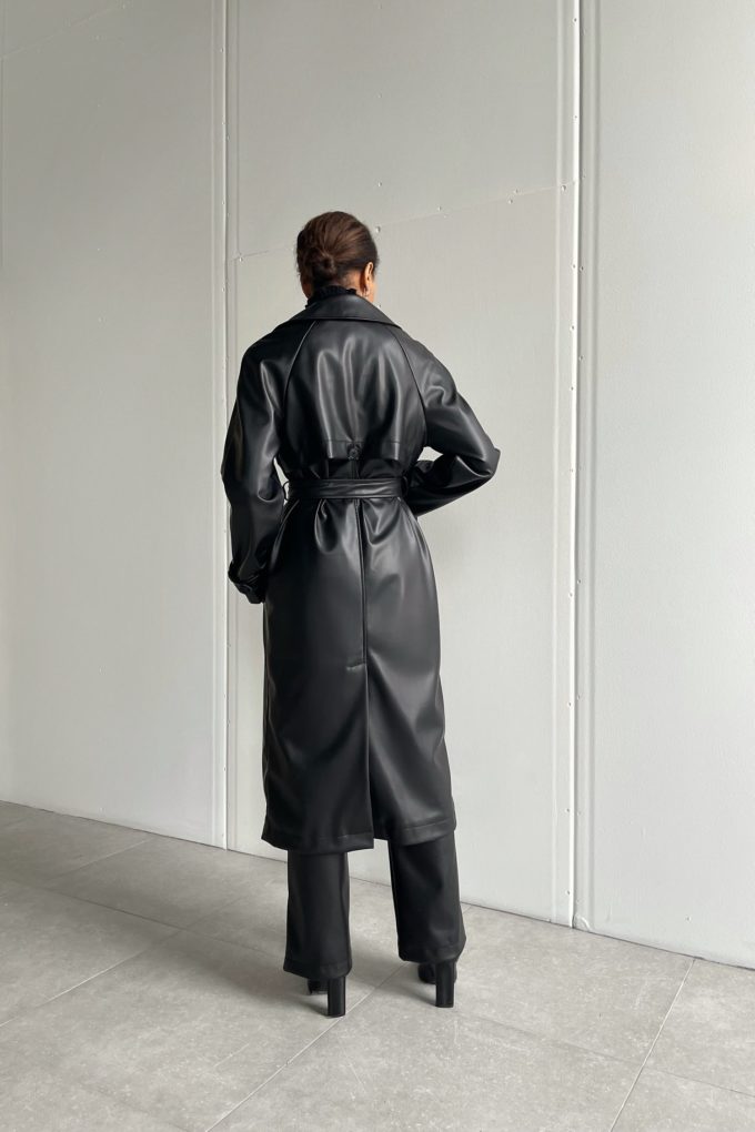 Faux leather oversized trenchcoat in black