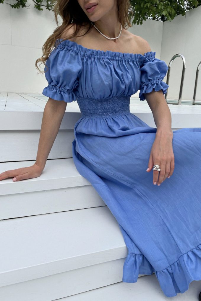 Сукня з льону зі спущеними плечима блакитна - THE LACE