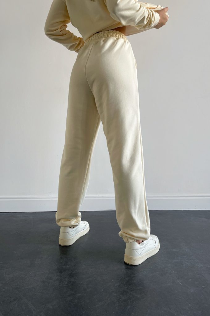 Joggers with Kyiv print in milk
