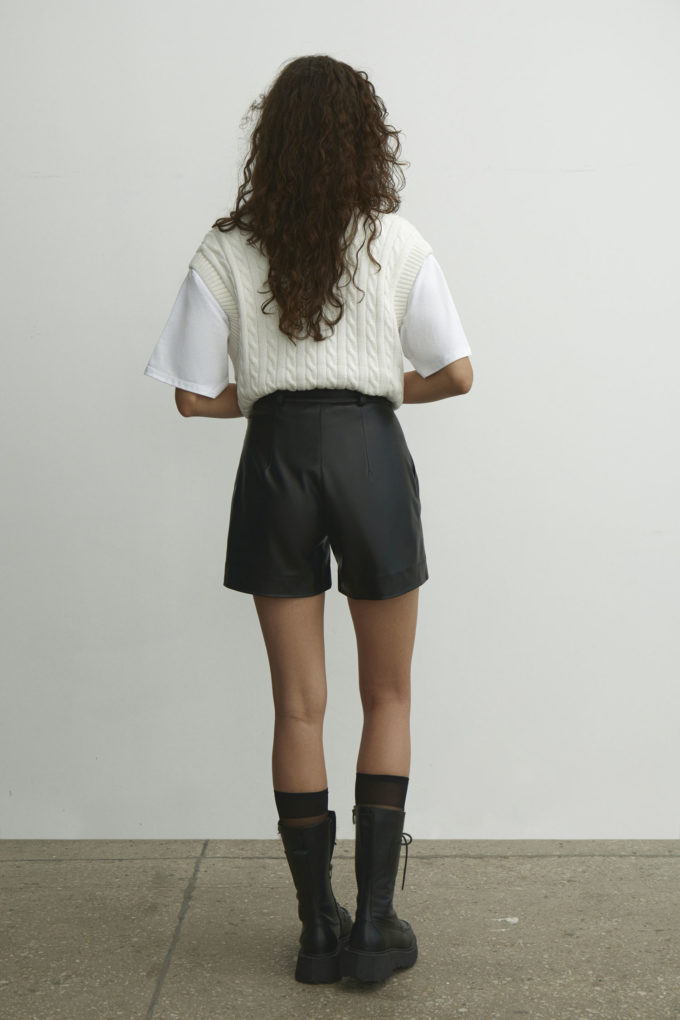 Faux leather shorts in black photo 4