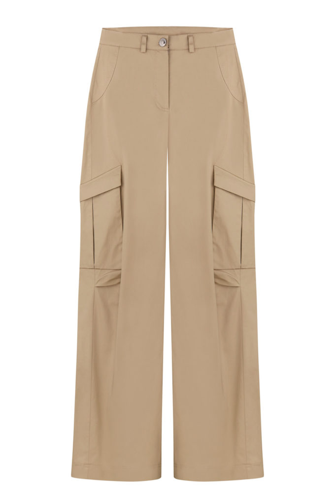 Beige cargo pants with side pockets photo 6