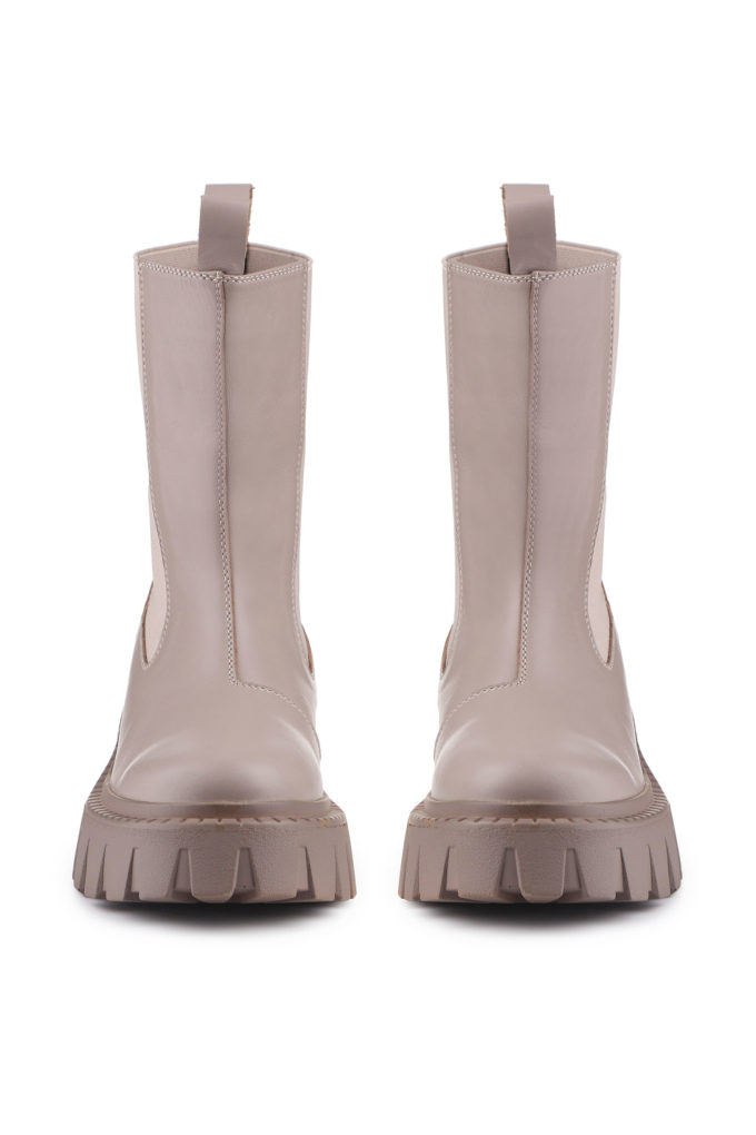 Chelsea boots with massive sole in milk photo 2