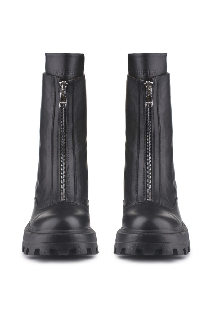 Winter boots with long zipper photo 2