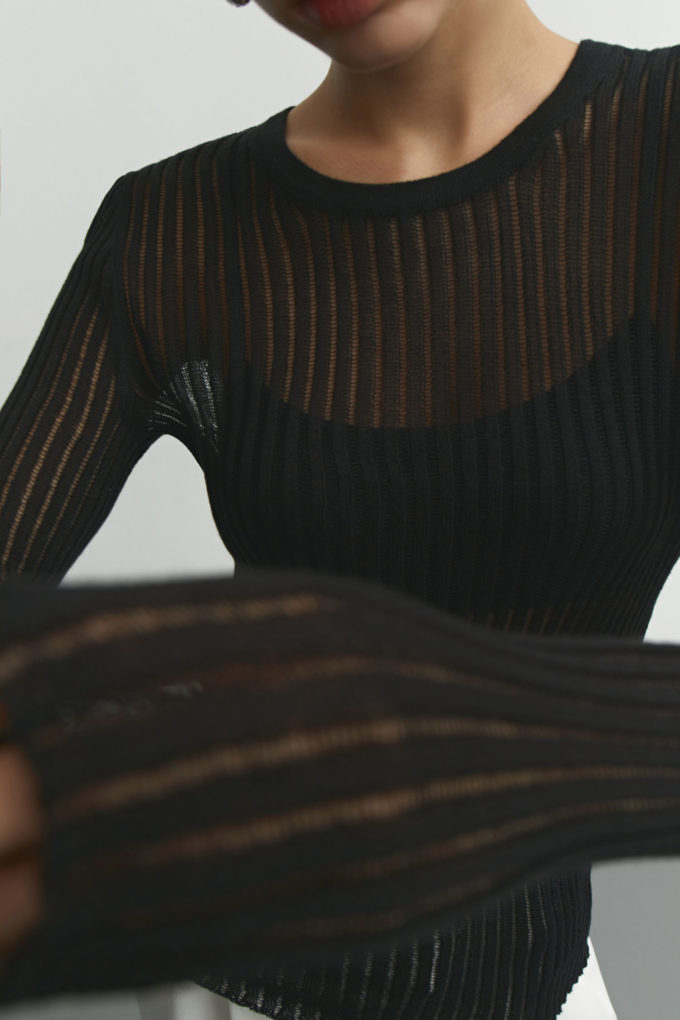 Translucent knitted crew neck jumper in black photo 4