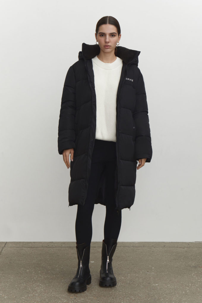 Long winter jacket with side zippers in black photo 6