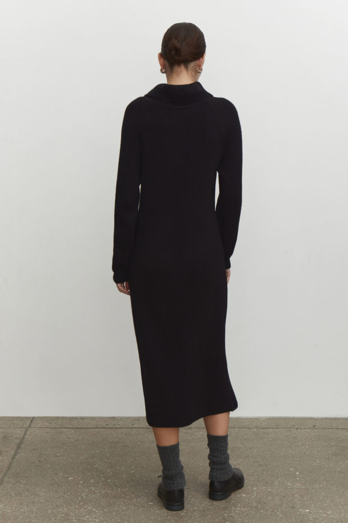 Loose cut knit midi dress in black photo 2