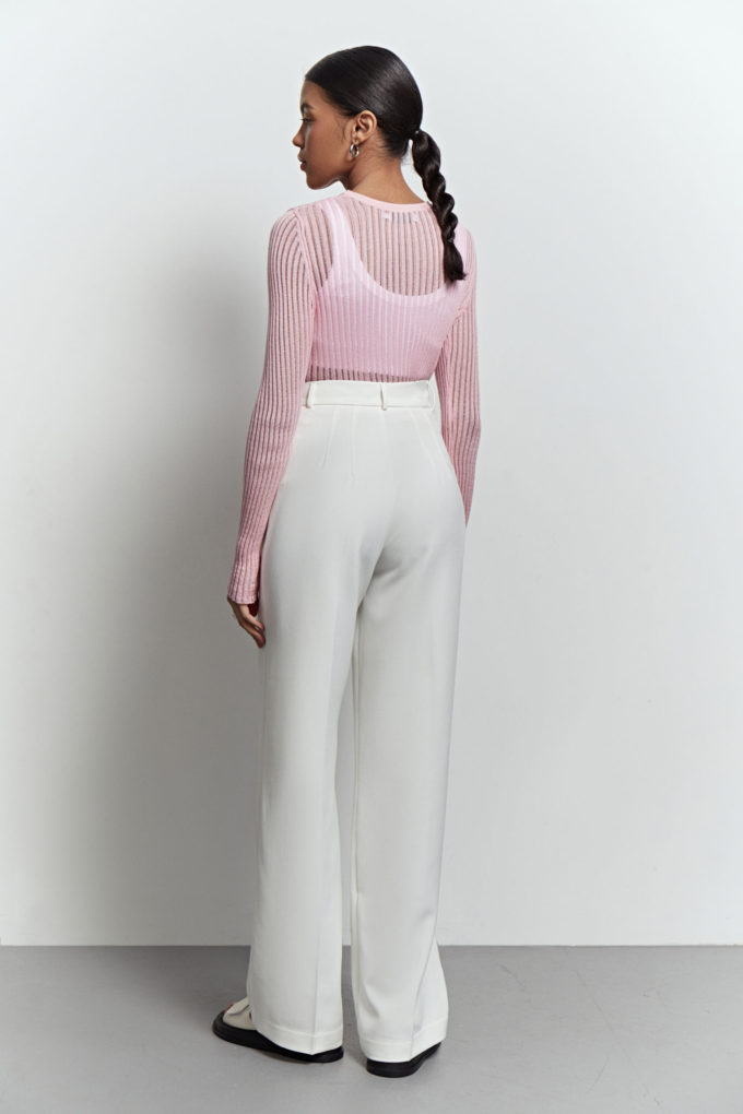 Translucent knitted crew neck jumper in rose photo 3