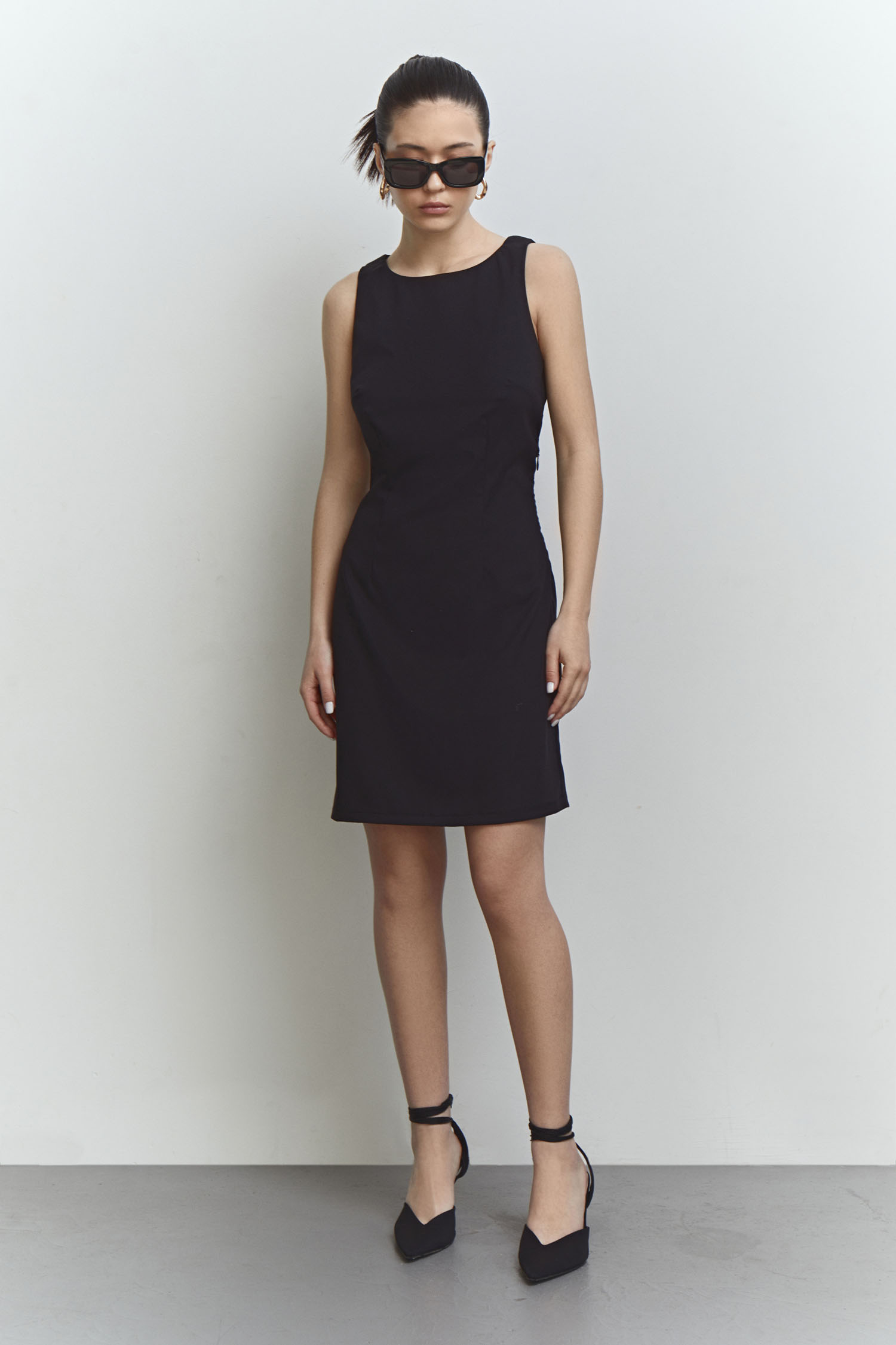 Сукня футляр міні чорна - THE LACE фото 149535
