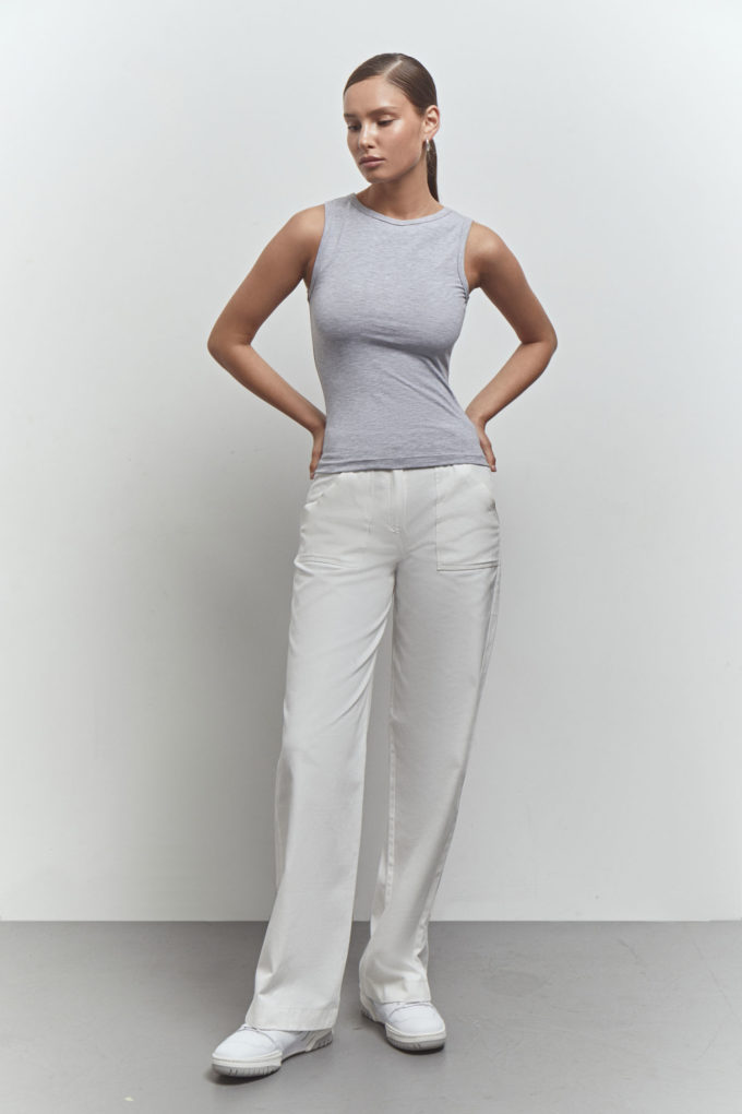 Straight fit cotton pants in milk photo 3