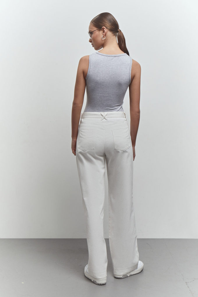 Straight fit cotton pants in milk photo 2