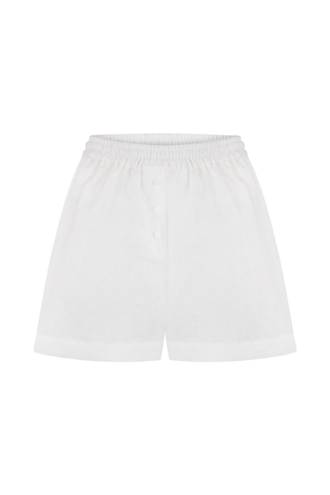 Oversized linen shorts with buttons in milk photo 6
