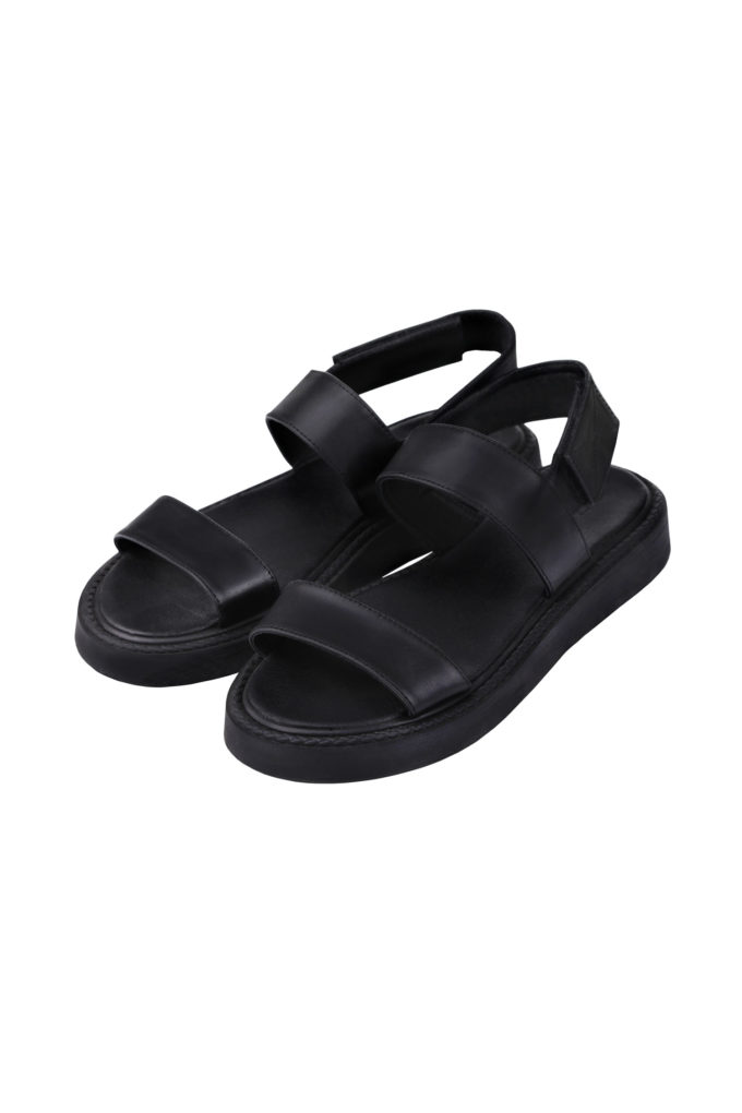 Leather sandals with buckles in black photo 2