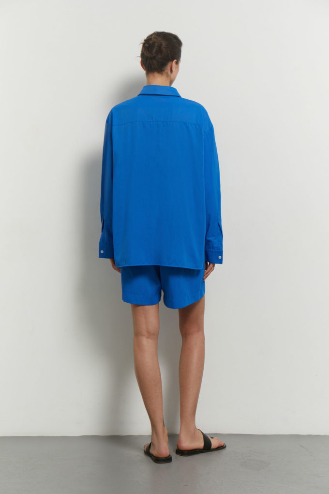 Oversized light cotton shorts in blue photo 5