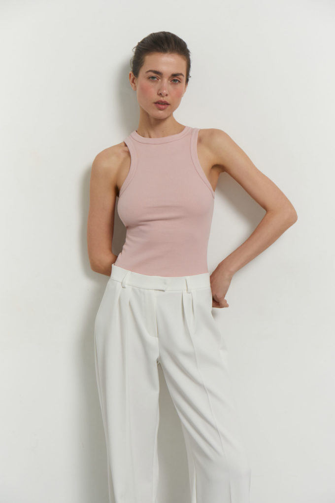 Low-waisted palazzo pants in white photo 3