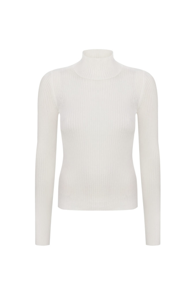 Thin ribbed turtleneck sweater in milk photo 4