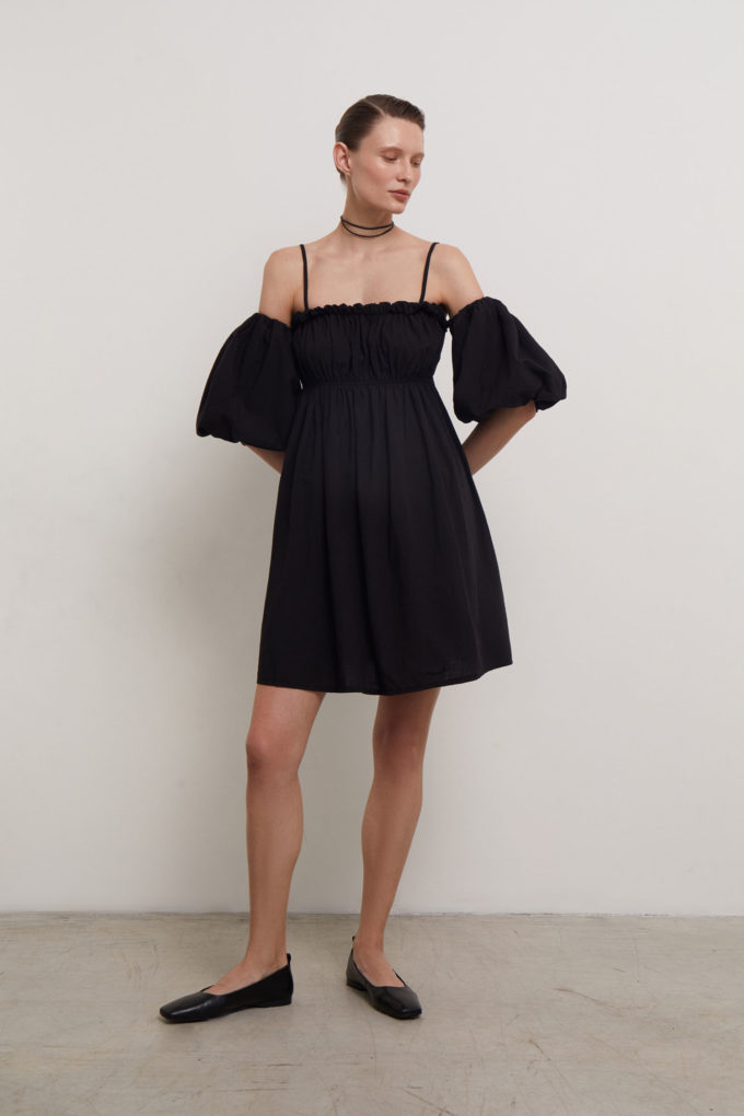Сукня міні зі спущеними плечима чорна (eco) фото 2