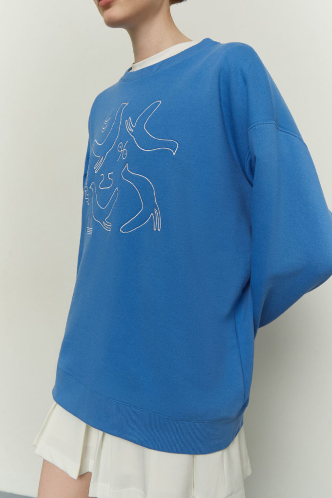 Sweatshirt with Trypillya embroidery in blue photo 2