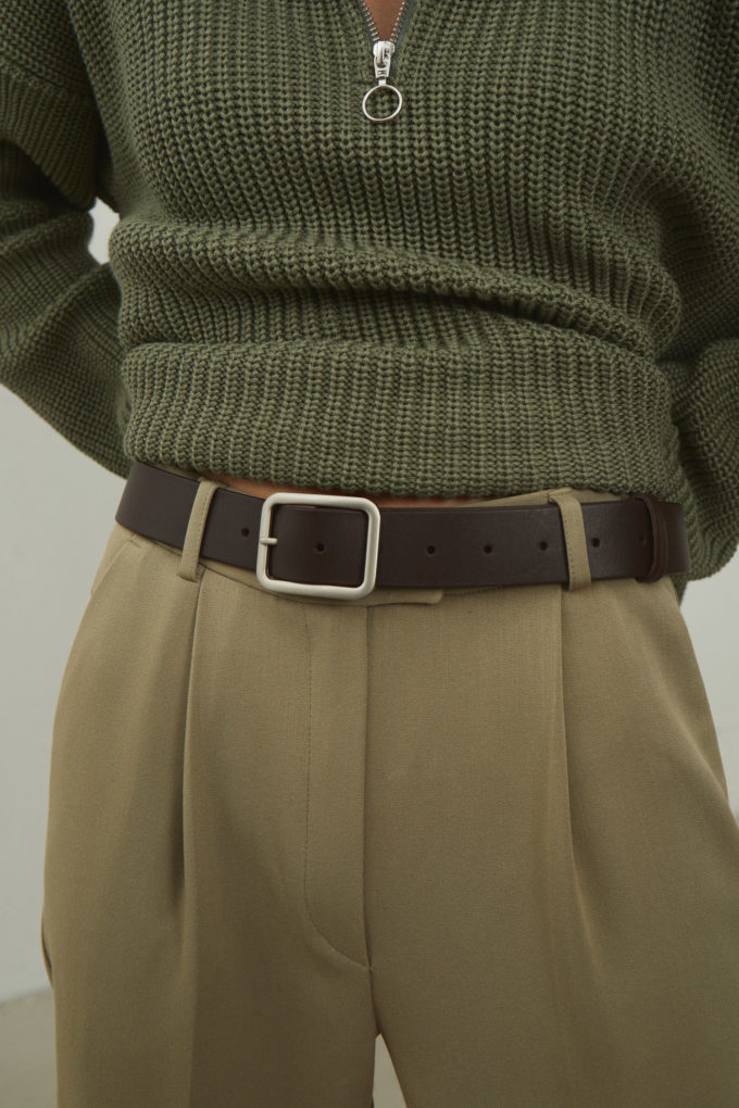Leather belt with silver buckle in chocolate (width 35 mm) photo 2