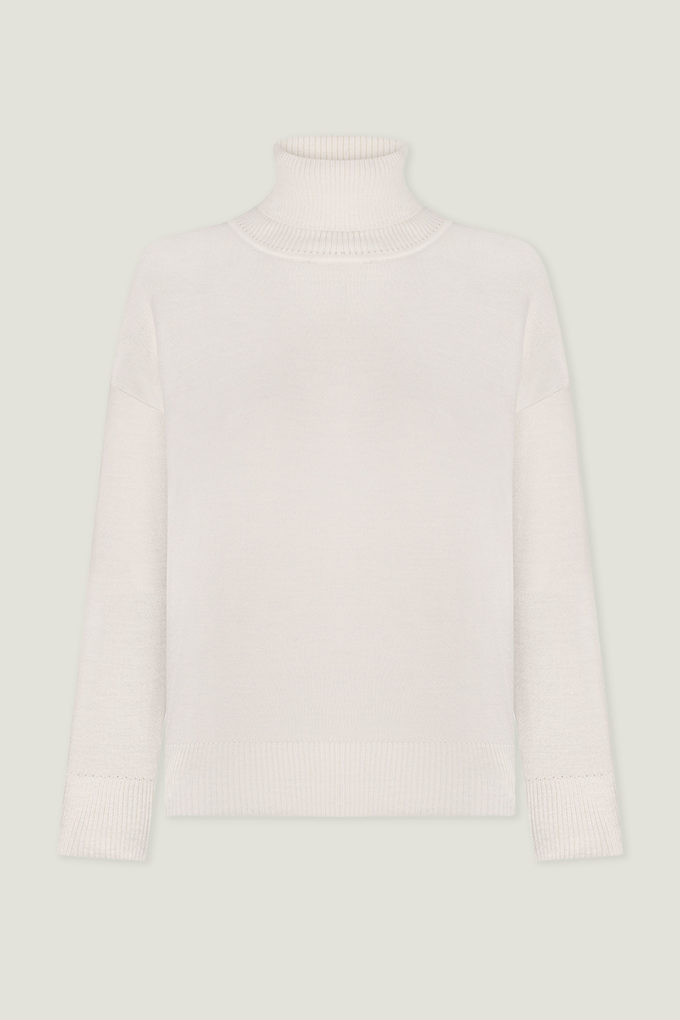Woolen sweater with a neck in milk photo 5