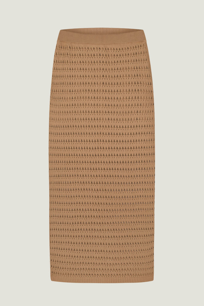 Beige knitted skirt with openwork knitting photo 5