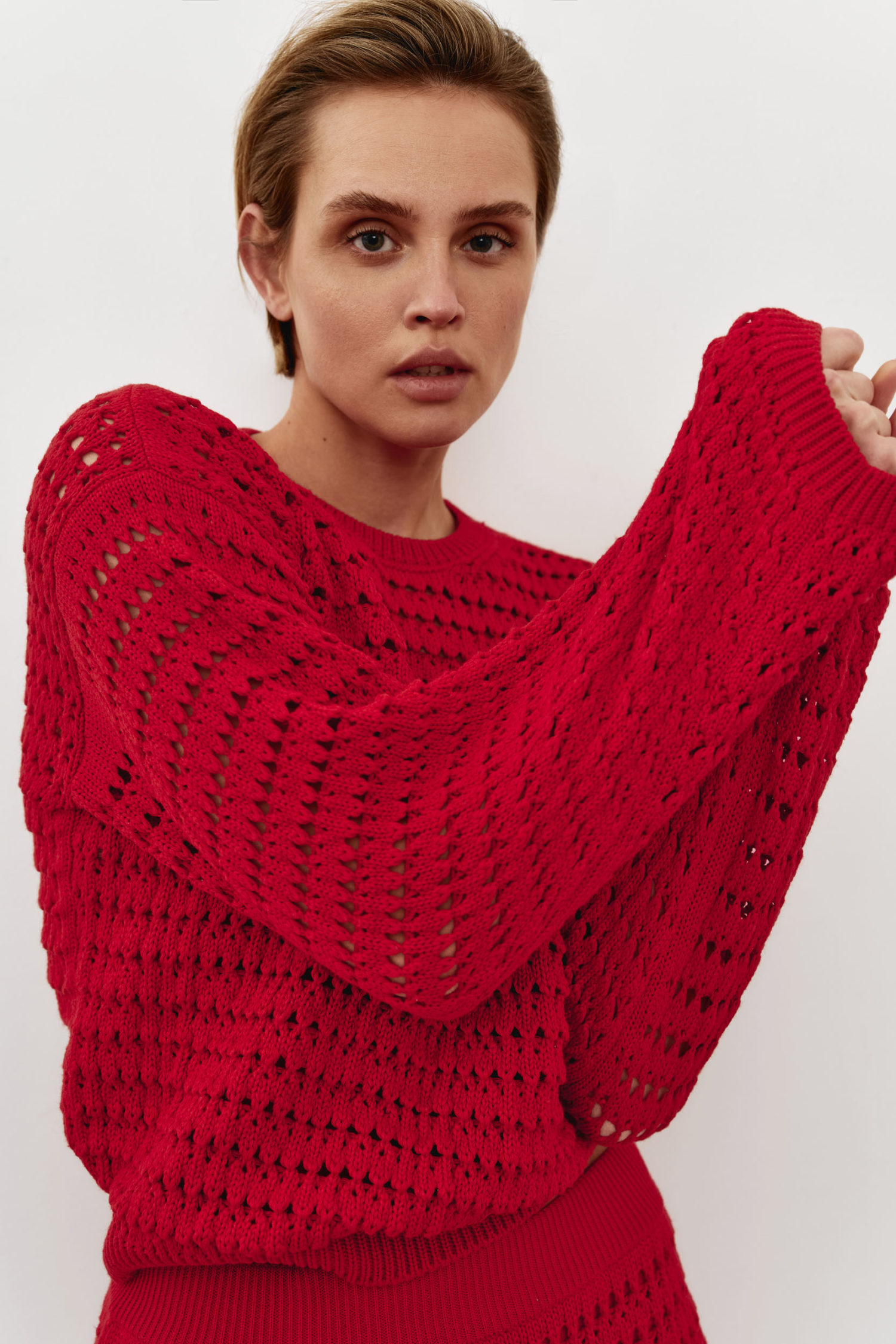 Трикотажний светр із ажурною вʼязкою червоний - THE LACE фото 271255