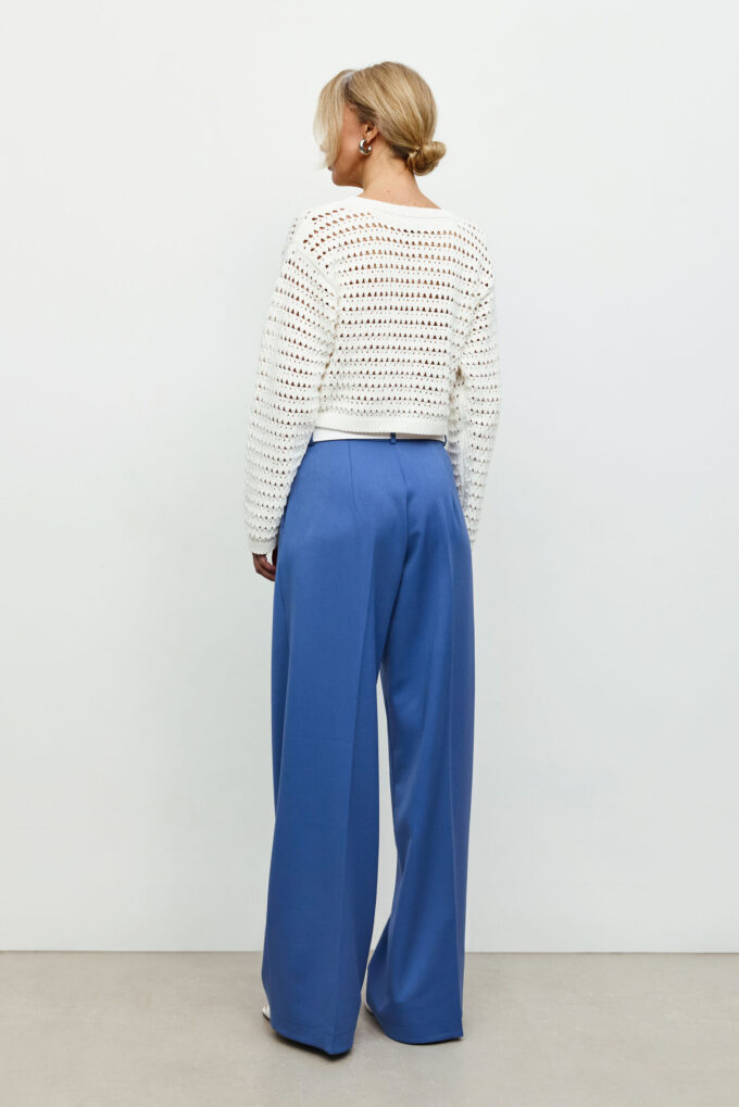 Low-waisted palazzo pants in blue photo 2