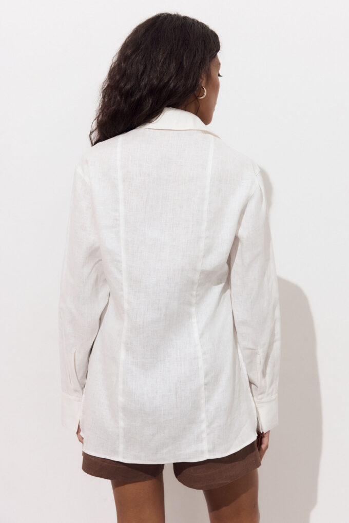 A fitted linen shirt in milk photo 2