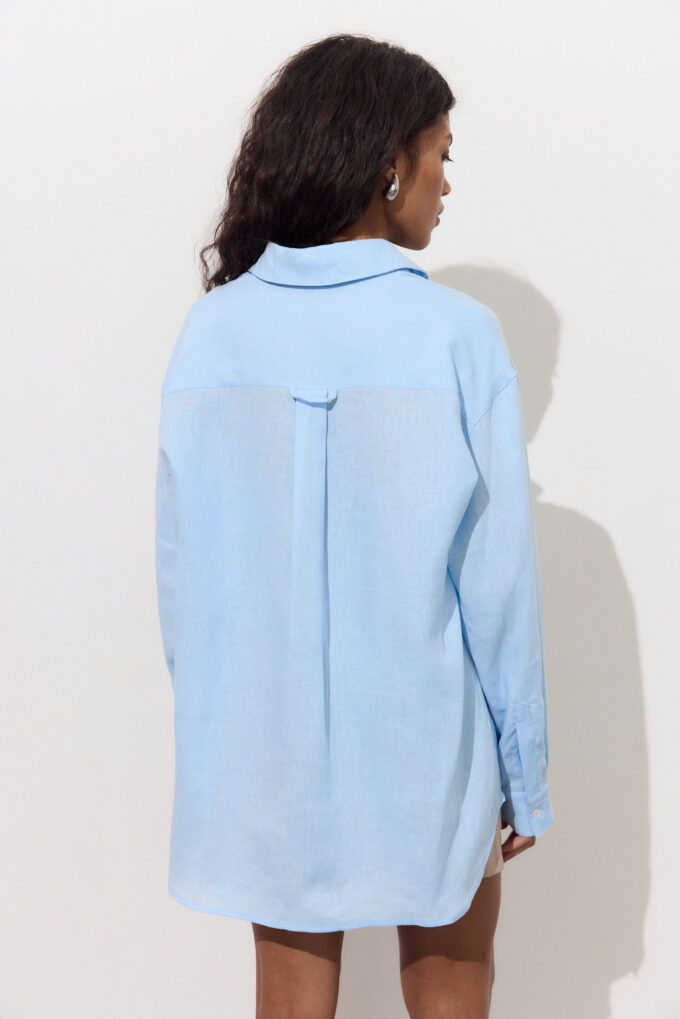 Oversized linen shirt with pocket in blue photo 3