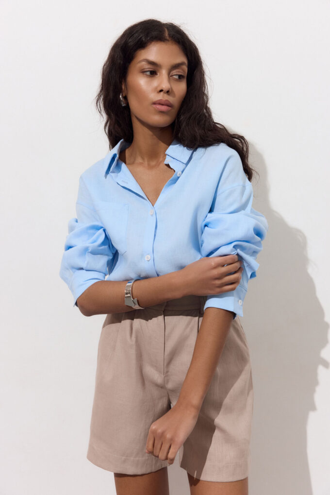 Oversized linen shirt with pocket in blue photo 2