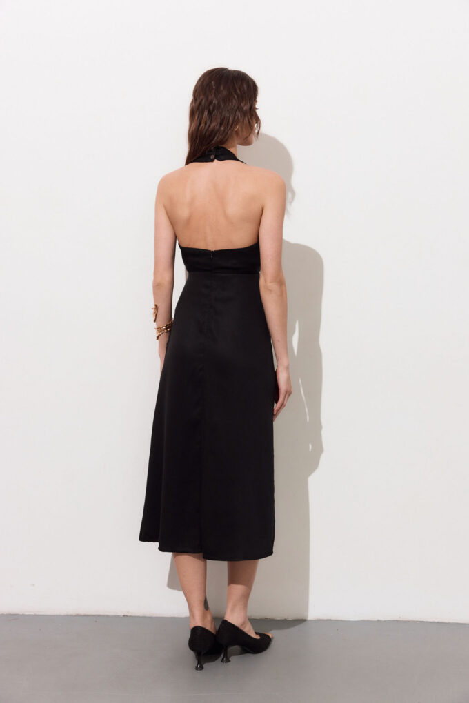 Tencel midi dress with open back in black photo 3