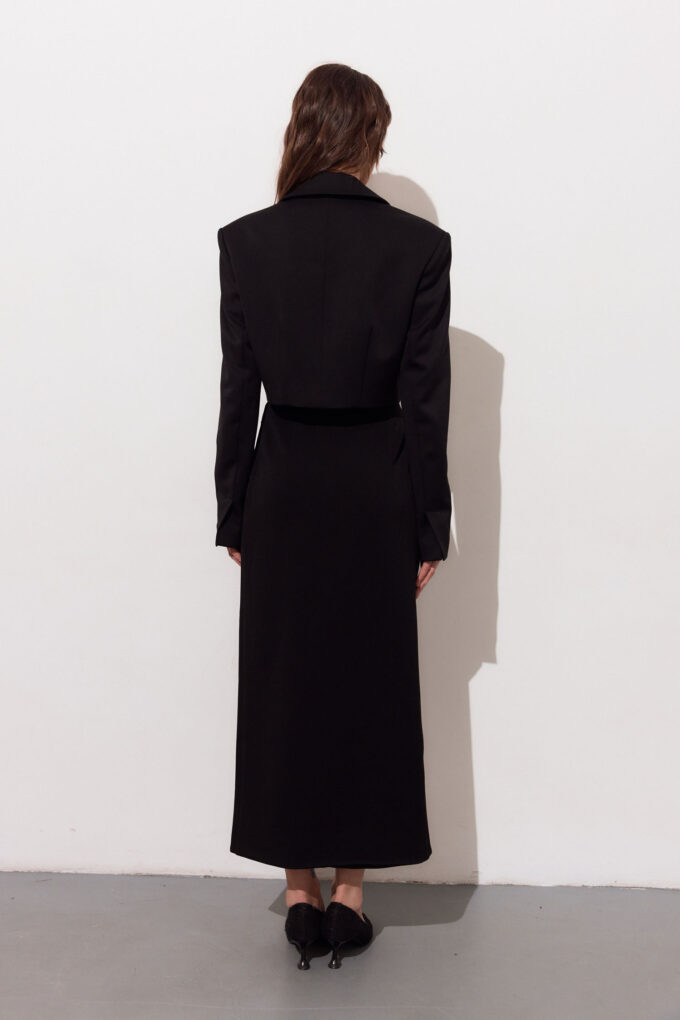 Midi skirt in black photo 3
