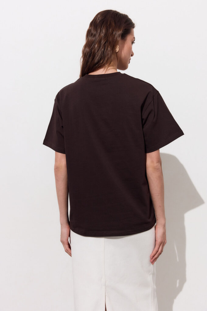 Oversize chocolate T-shirt photo 3