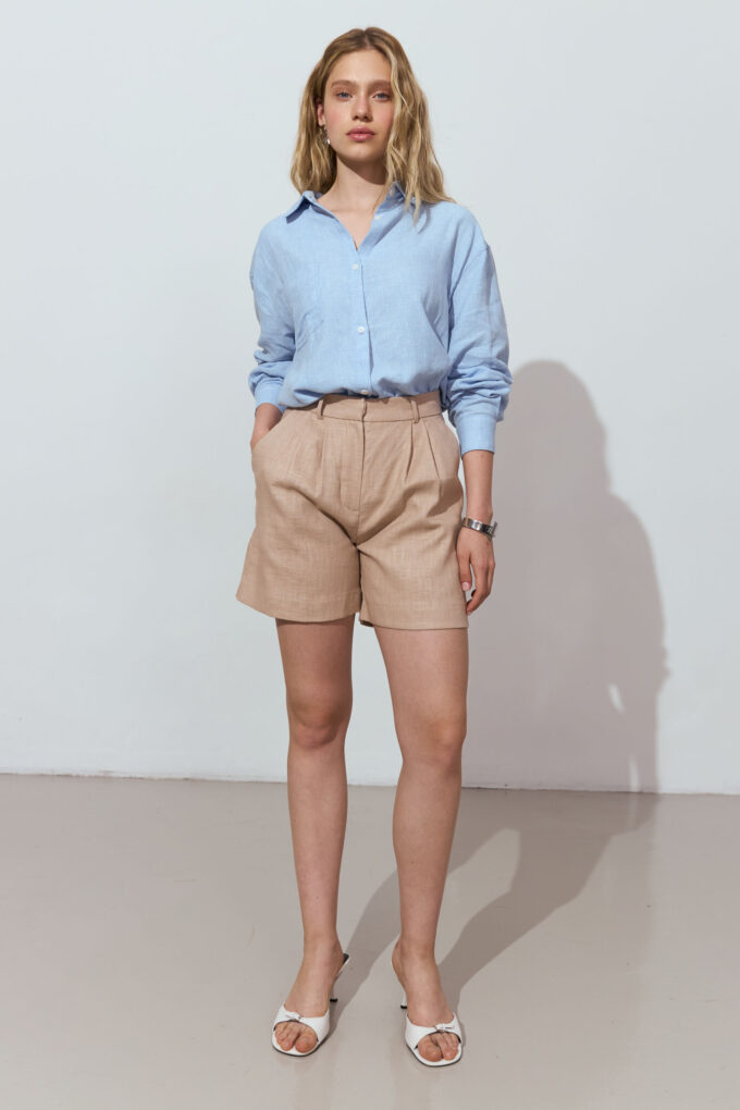 Oversize shirt with linen addition in light blue photo 4