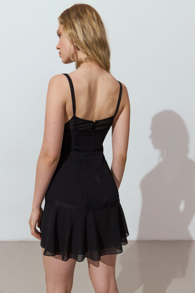 Black mini chiffon dress with lace photo 3