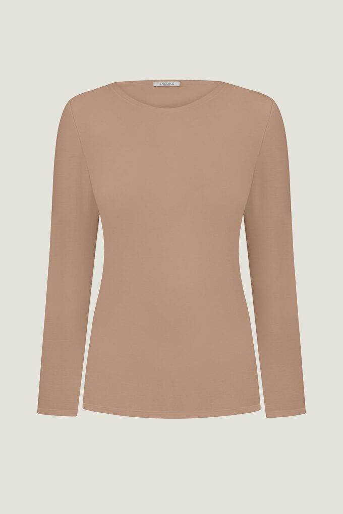 Beige longsleeve with a free cut photo 5