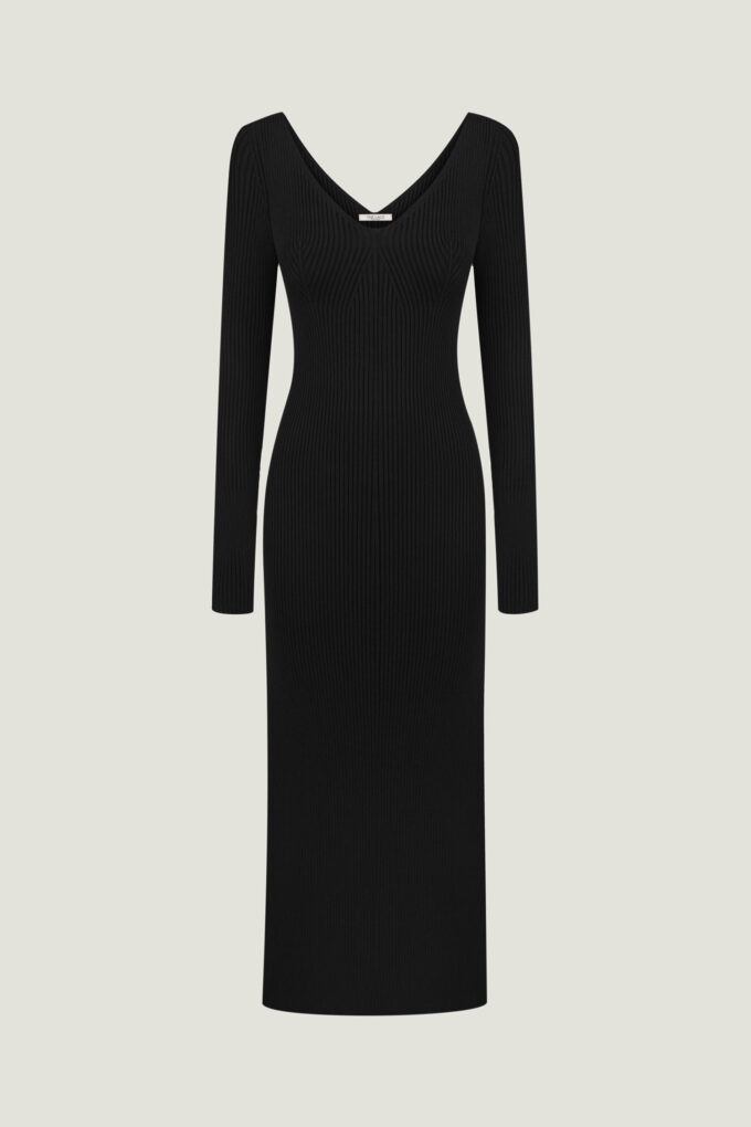 Knitted maxi dress with V-neck in black photo 5