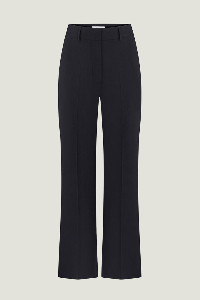 Cropped pants with wool in black photo 4