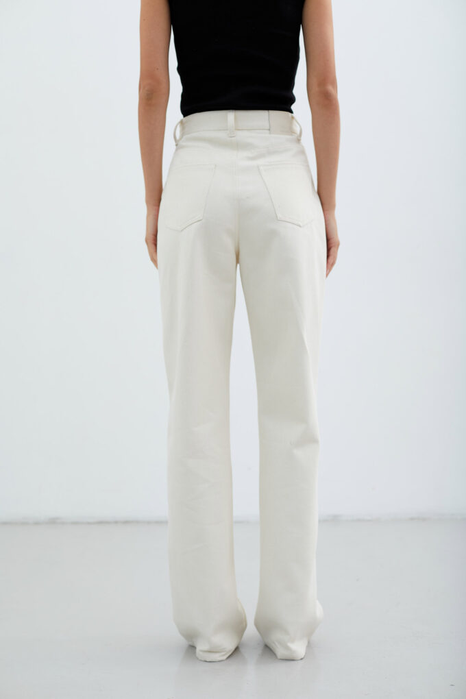 Straight-cut high-rise cream jeans photo 3