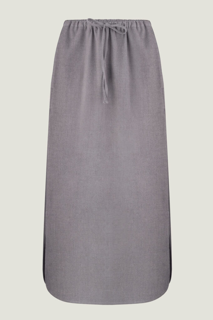 A straight-cut woolen skirt with a drawstring in gray photo 6