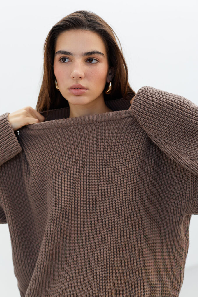 Cappuccino oversized sweater photo 2