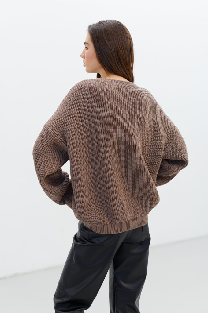 Cappuccino oversized sweater photo 3