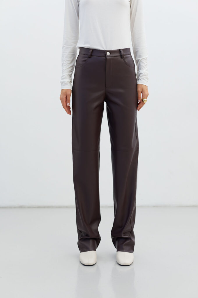 Faux leather straight pants in chocolate photo 5