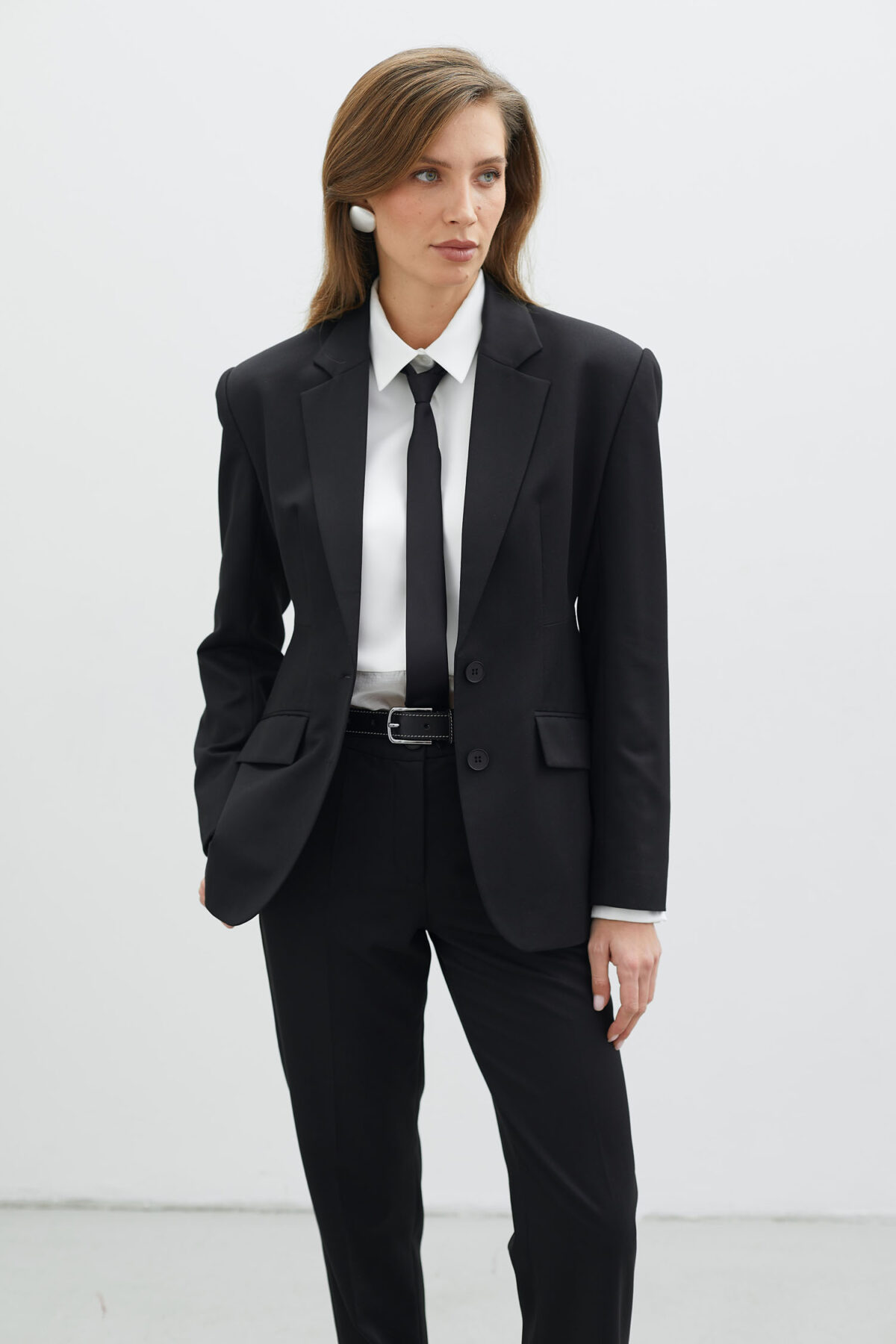 Брюки прямого крою з корсажним поясом чорні - THE LACE