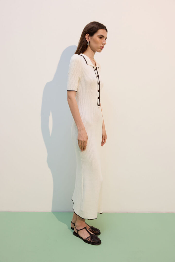 Milk knitted midi dress with chocolate edging photo 3