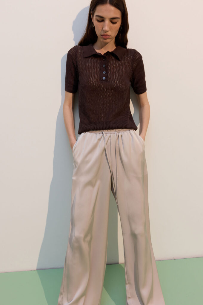 Knitted polo shirt in chocolate photo 2