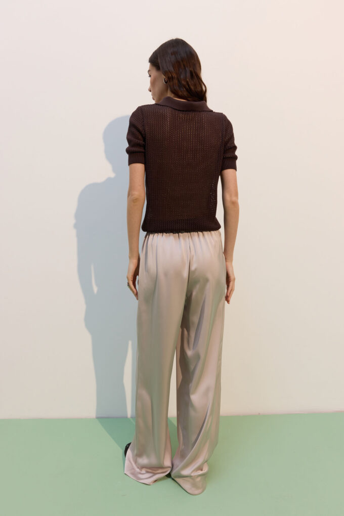 Knitted polo shirt in chocolate photo 3